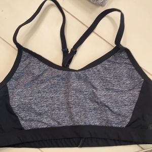 Size L Victoria’s Secret “Pink” sports bra